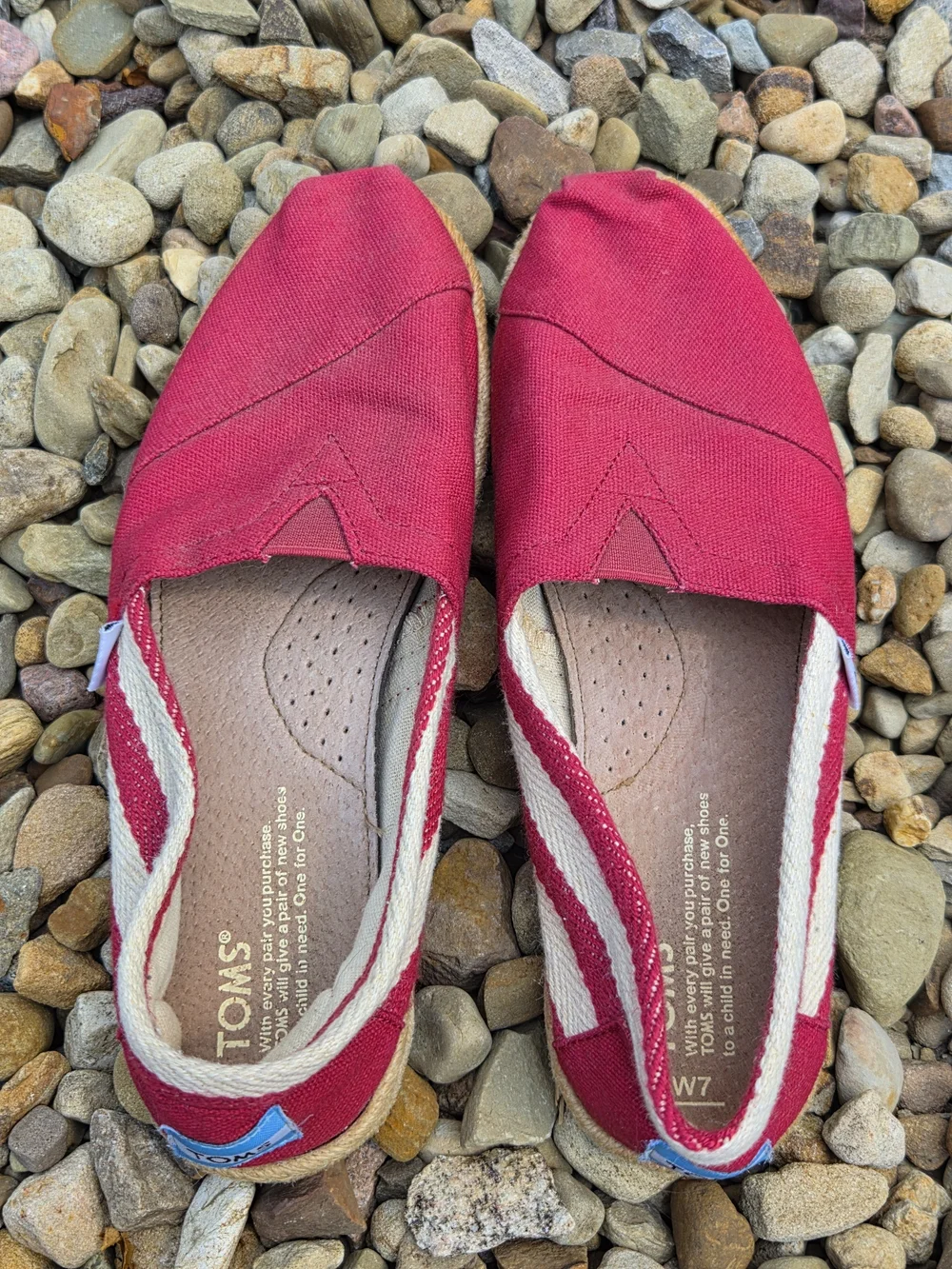 Toms Red Canvas Espadrille Slip-On Flats Size 7